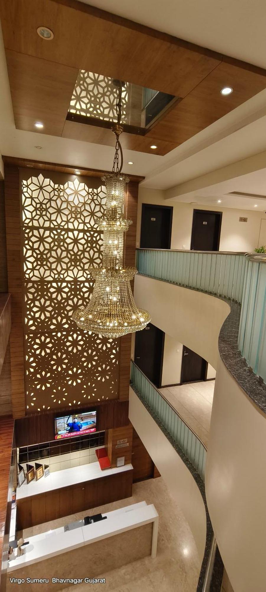 Hotel Virgo Sumeru ภาวนาการ์ ภายนอก รูปภาพ