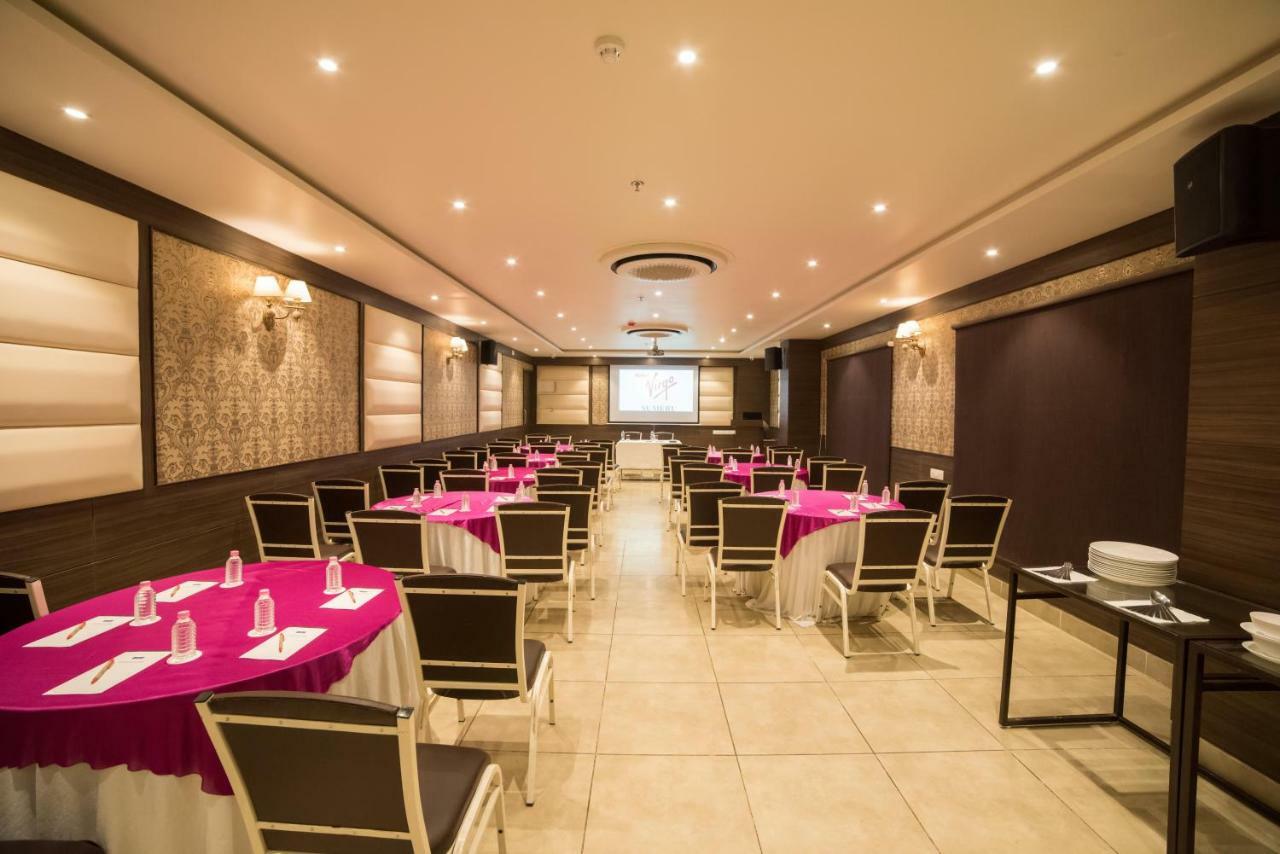 Hotel Virgo Sumeru ภาวนาการ์ ภายนอก รูปภาพ